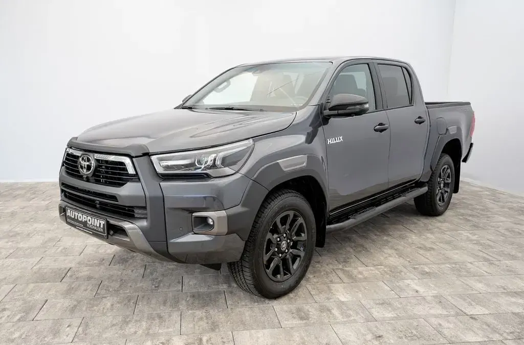 Neu Toyota HiLux 215 PS (158 kW) 2026 Grau Pickup
