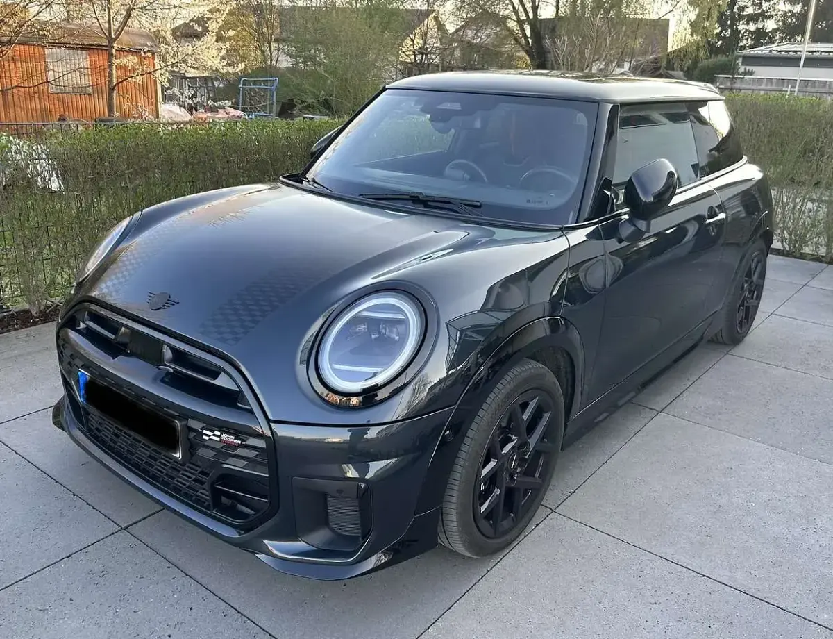 Gebraucht Mini Cooper S 204 PS (150 kW) 2024 Grau Kleinwagen