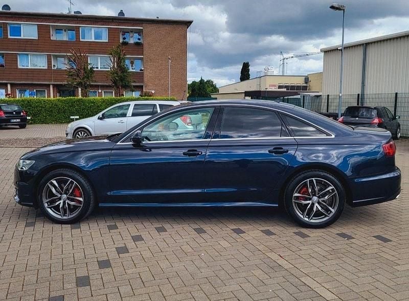 Blau Gebraucht 2015 Audi A6 Limousine | 15.500 € (Fairer Preis) - Bild 1/4