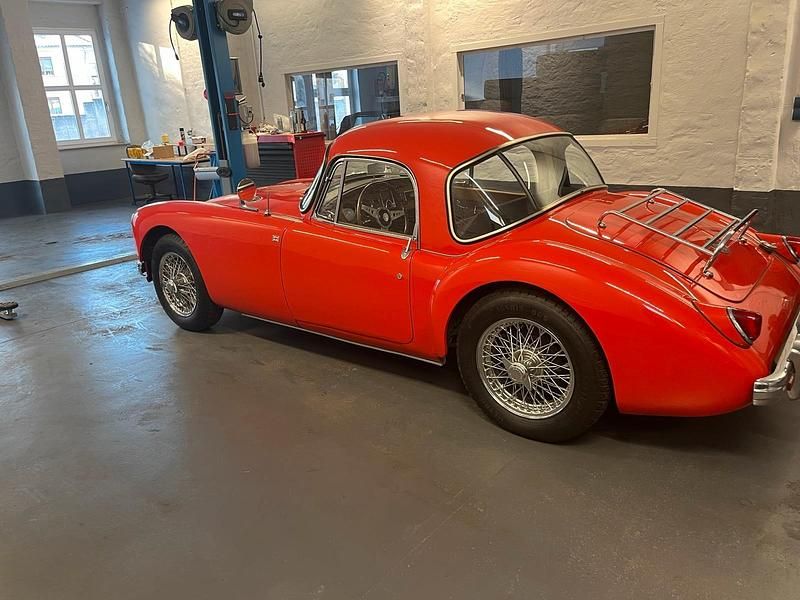 Gebraucht MG MGA 68 PS (50 kW) 1958 Rot Coupé