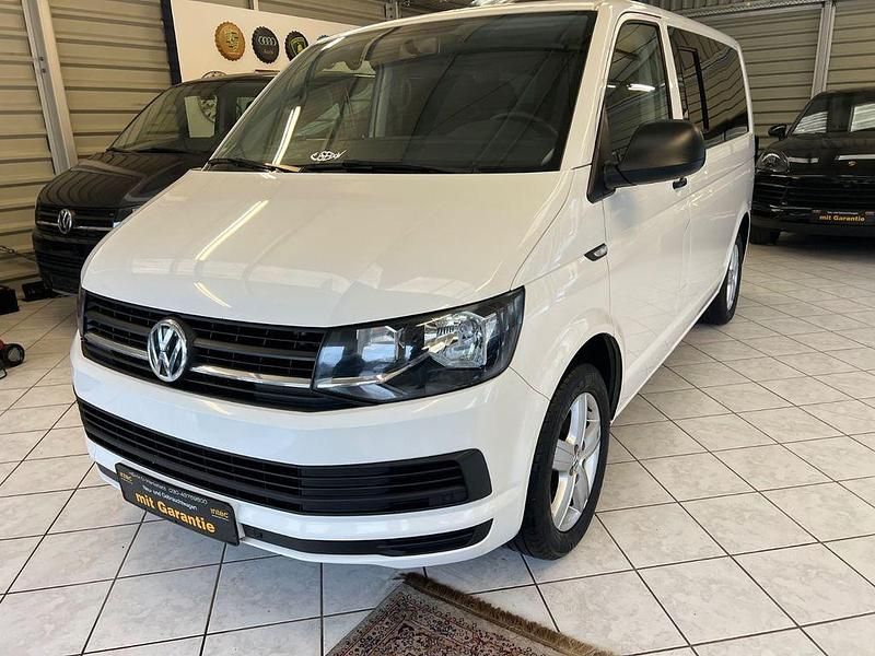 Gebraucht VW Multivan 102 PS (75 kW) 2016 Weiß Van / Kleinbus