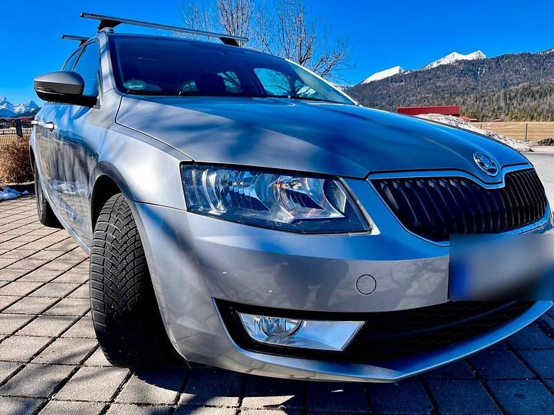 Gebraucht Skoda Octavia 110 PS (80 kW) 2016 Grau Kleinwagen