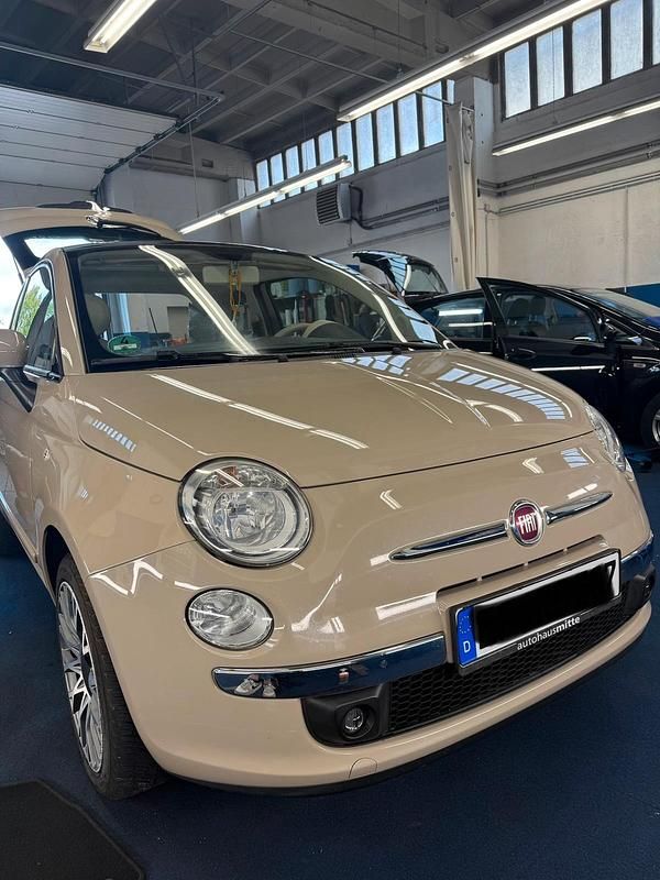 Beige Gebraucht 2015 Fiat 500 Lounge Limousine | 5.999 € (Guter Preis) - Bild 1/4