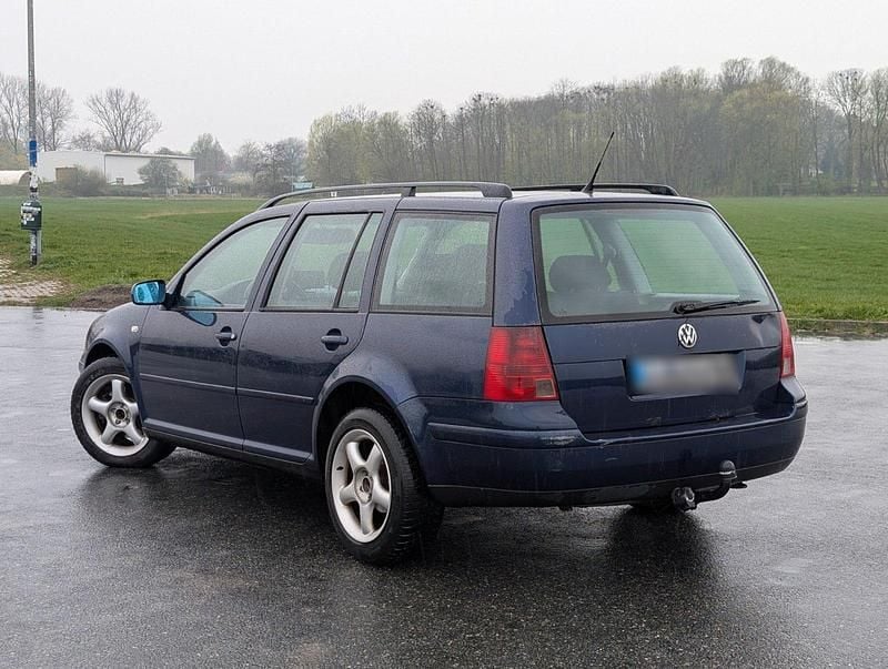 Gebraucht VW Golf IV 110 PS (80 kW) 2002 Blau Kombi