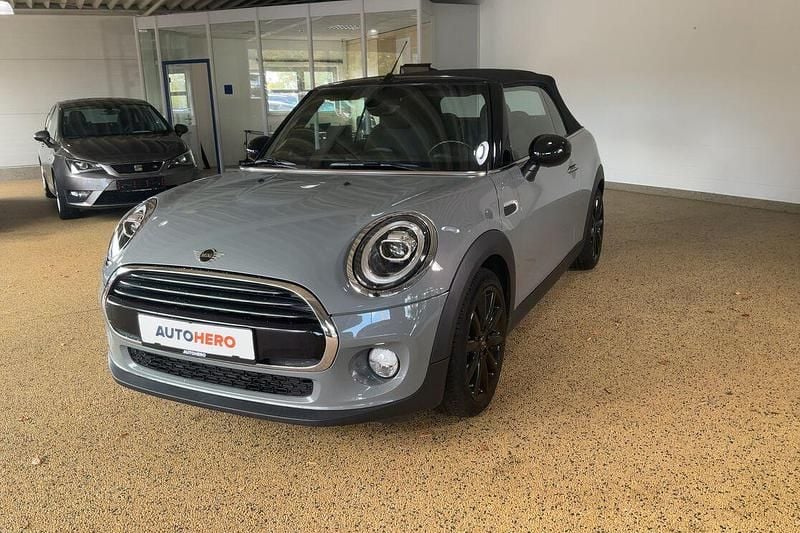Grau Gebraucht 2018 Mini Cooper Cabriolet Cabrio | 16.860 € (Fairer Preis) - Bild 1/3