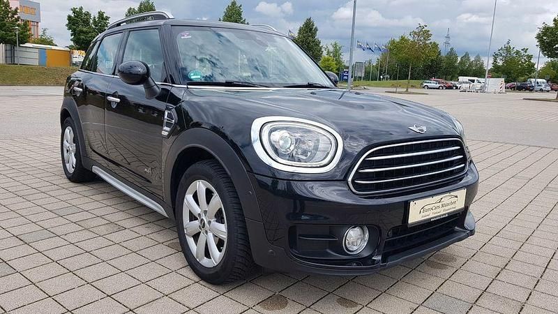 Schwarz Gebraucht 2018 Mini Cooper Countryman SUV | 16.490 € (Fairer Preis) - Bild 1/4
