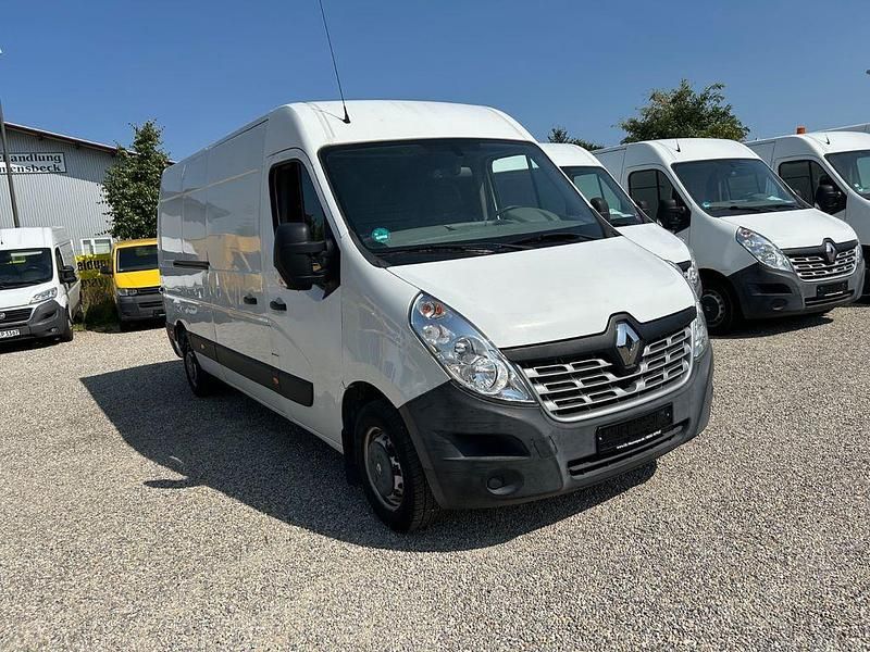 Weiß Gebraucht 2017 Renault Master R.S. Van | 13.920 € (Guter Preis) - Bild 1/4