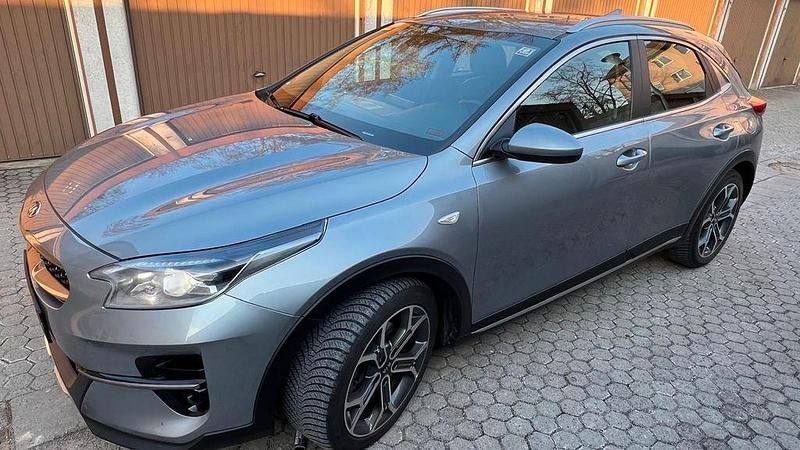 Gebraucht Kia XCeed Vision 136 PS (100 kW) 2021 Silber SUV