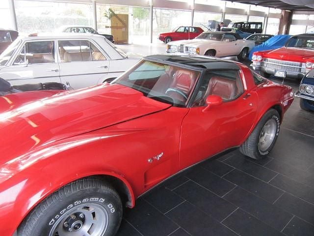 Second-hand Corvette C3 277 CP (203 kW) 1979 Roșu Cabrio
