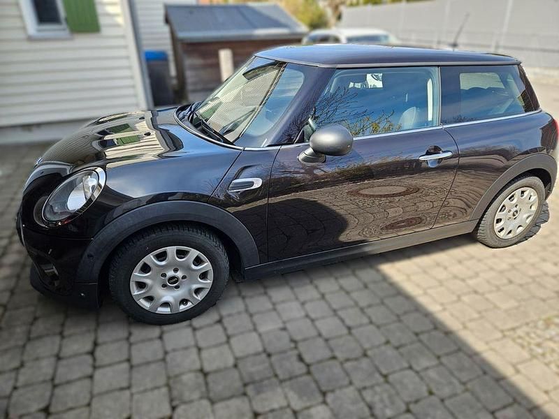Second-hand Mini ONE 102 CP (75 kW) 2016 Maro Hatchback