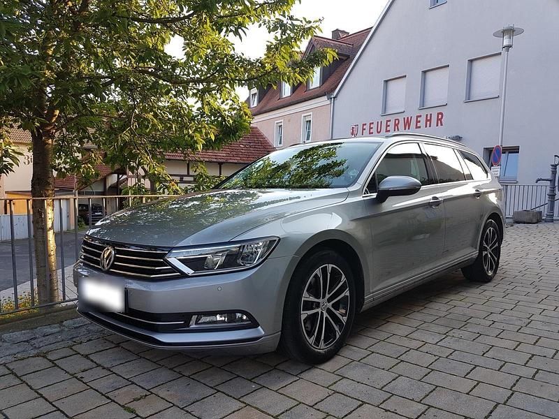 Gebraucht VW Passat Comfortline 150 PS (110 kW) 2015 Silber Kombi