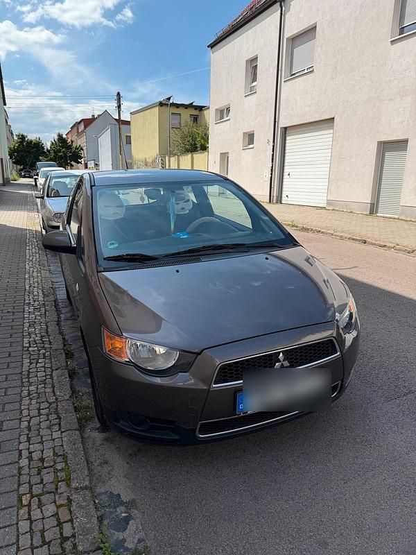 Braun Gebraucht 2011 Mitsubishi Colt Kleinwagen | 4.000 € (Superpreis) - Bild 1/4