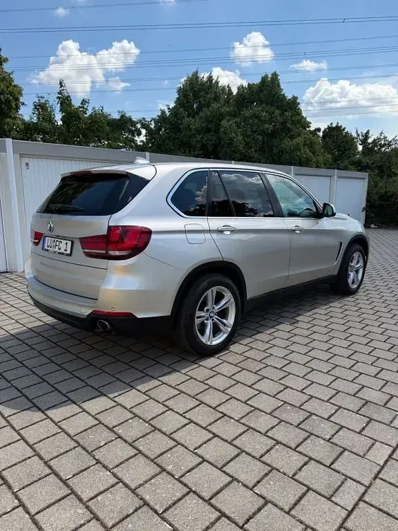 Gebraucht BMW X5 258 PS (189 kW) 2015 Silber SUV