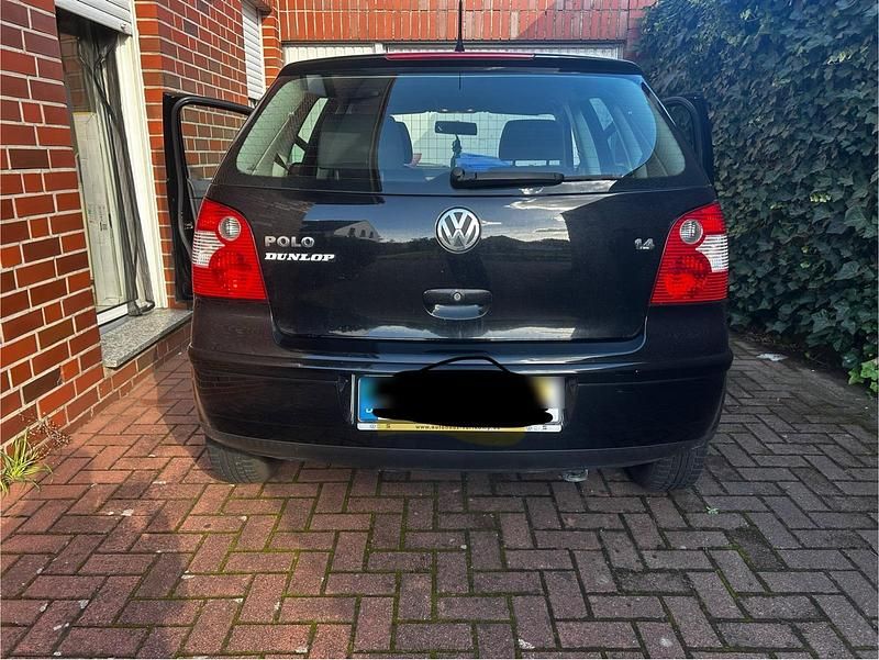 Schwarz Gebraucht 2004 VW Polo Kleinwagen | 1.000 € (Fairer Preis) - Bild 1/4