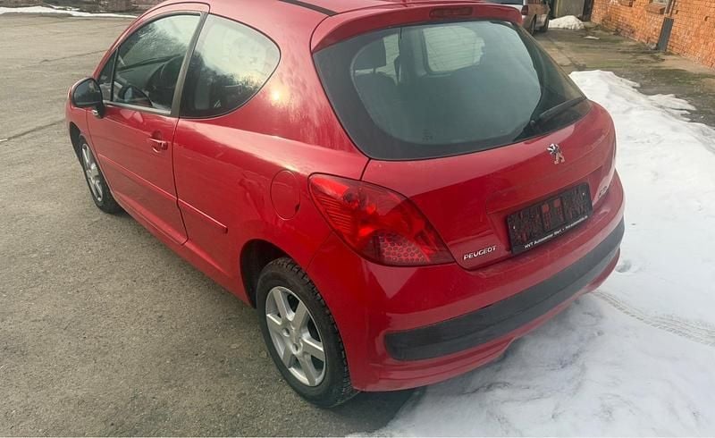 Gebraucht Peugeot 207 88 PS (64 kW) 2006 Rot Kleinwagen