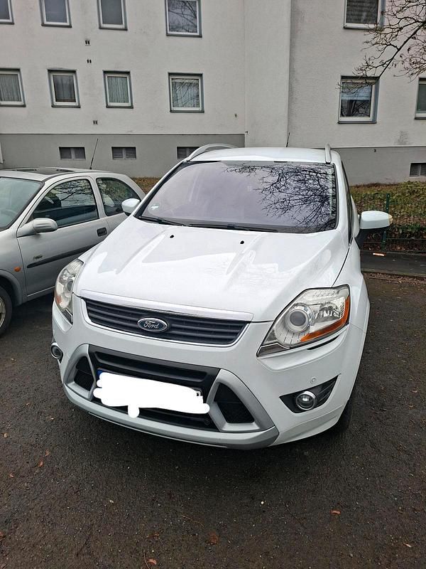 Gebraucht Ford Kuga 163 PS (119 kW) 2011 Weiß SUV