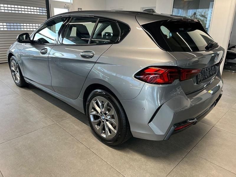 Gebraucht BMW 120 Performance 170 PS (125 kW) 2024 Grau Kleinwagen