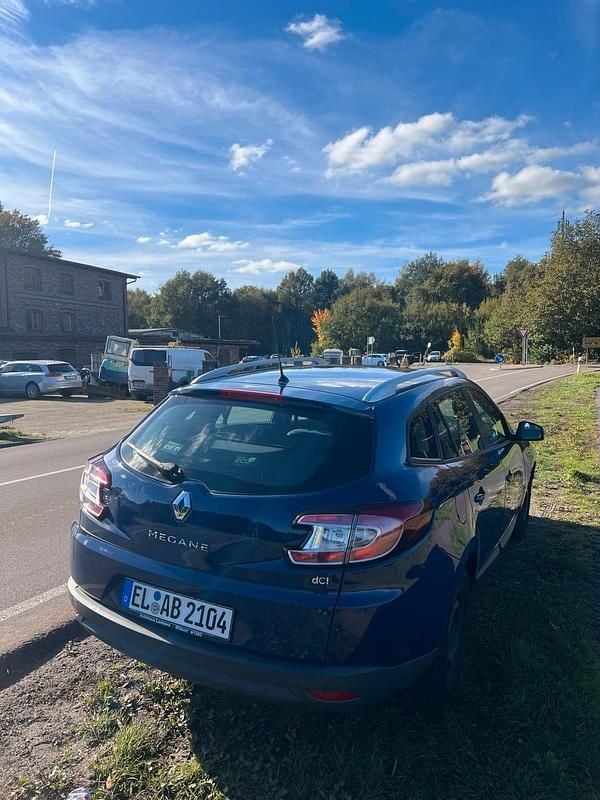 Gebraucht Renault Mégane GrandTour 110 PS (80 kW) 2009 Blau Kombi