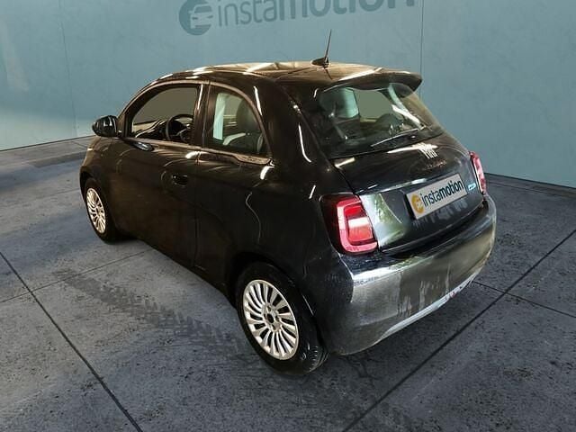 Gebraucht Fiat 500e Action 69 kW (95 PS) 2021 Schwarz Limousine