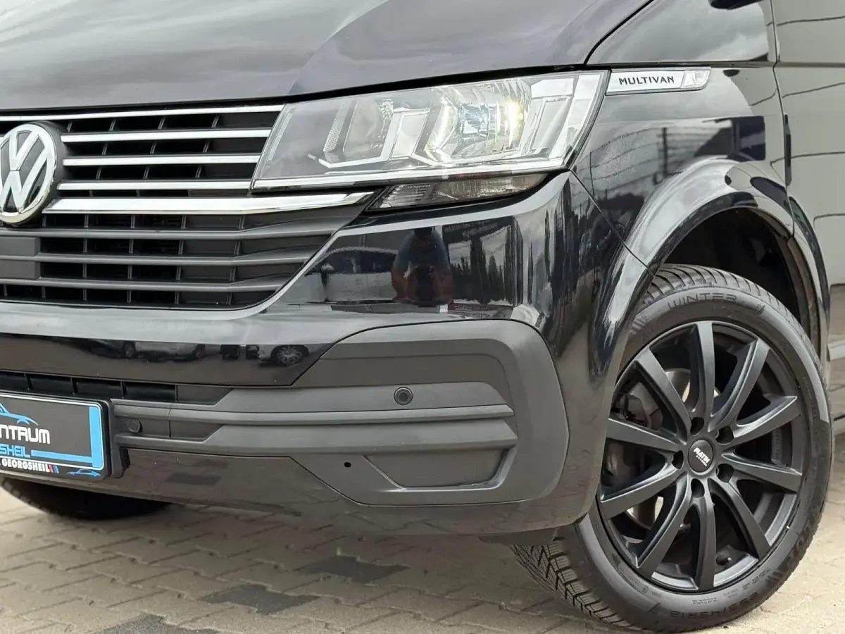 Gebraucht VW Multivan 150 PS (110 kW) 2021 Schwarz Van / Kleinbus