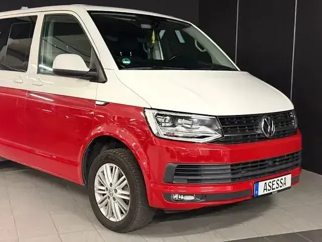 Używany VW Caravelle 204 KM (150 kW) 2015 Biały Van