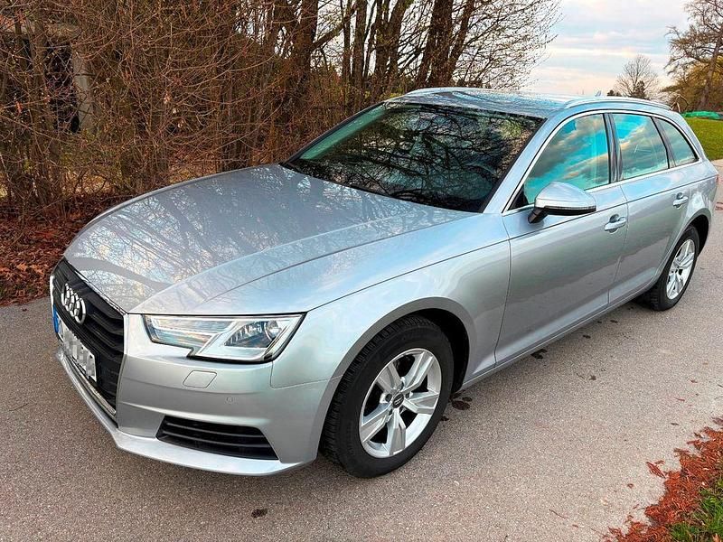 Gebraucht Audi A4 Design 150 PS (110 kW) 2016 Silber Kombi