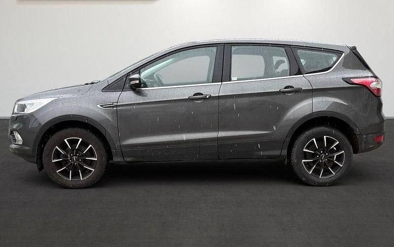 Gebraucht Ford Kuga Trend 150 PS (110 kW) 2019 Grau SUV