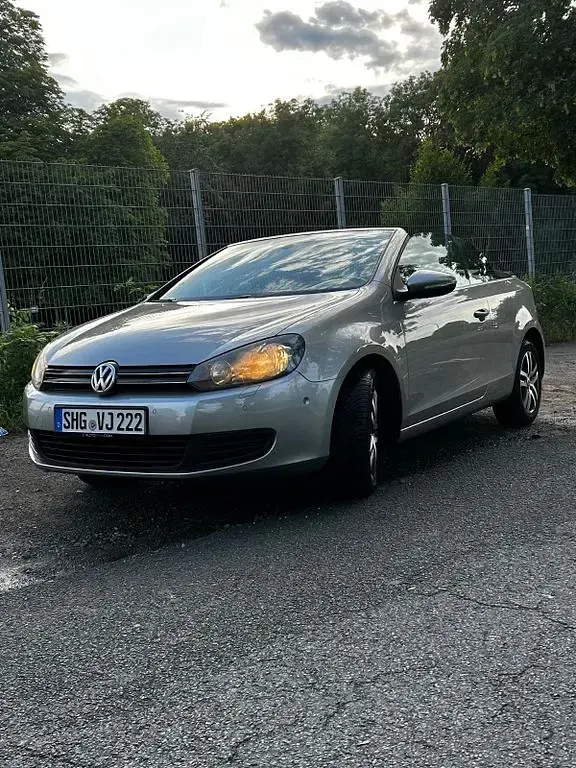Gebraucht VW Golf Cabriolet 105 PS (77 kW) 2012 Silber Cabrio