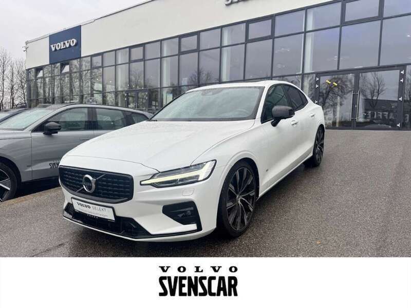 Weiss Gebraucht 2021 Volvo S60 R-Design Limousine | 34.990 € (Etwas zu teuer) - Bild 1/4