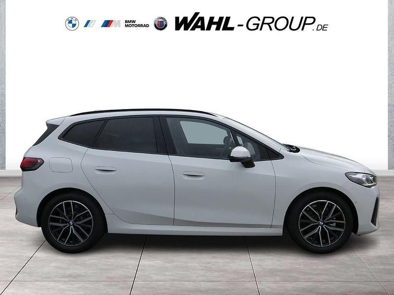 Neu BMW 218 Active Tourer M Sport 136 PS (100 kW) 2026 Weiß Van / Kleinbus