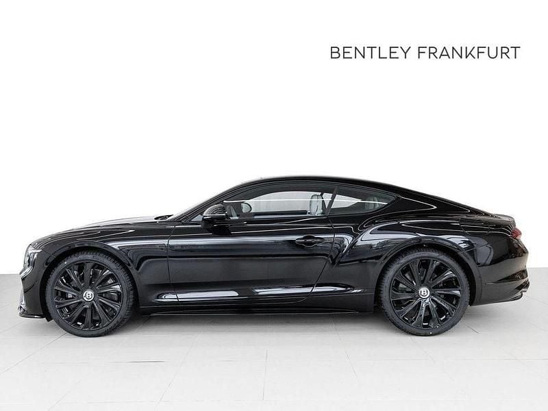 Neu Bentley Continental Mulliner 782 PS (575 kW) 2026 Beluga Coupé