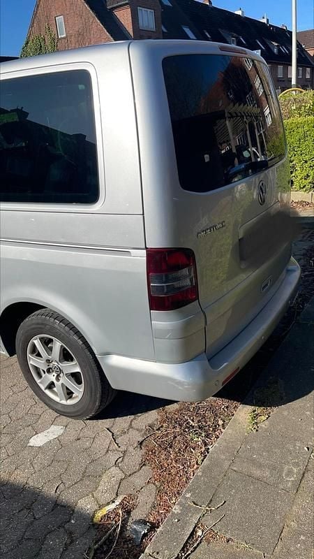 Używany VW T5 130 KM (95 kW) 2005 Srebrny Van