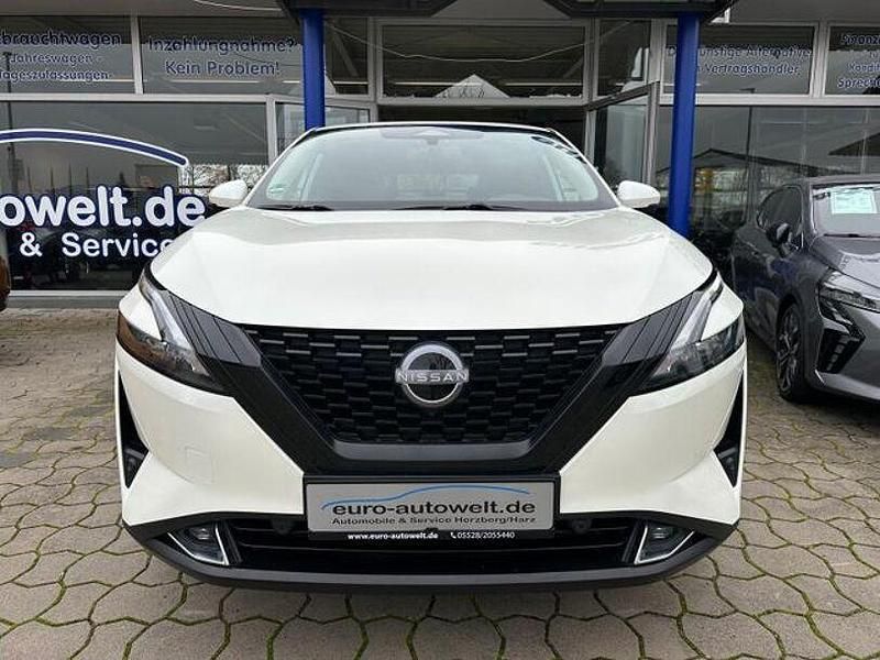 Gebraucht Nissan Qashqai N-Connecta 140 PS (102 kW) 2022 Weiß SUV
