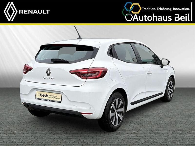 Gebraucht Renault Clio V Equilibre 67 PS (49 kW) 2022 Arktisweiß Limousine