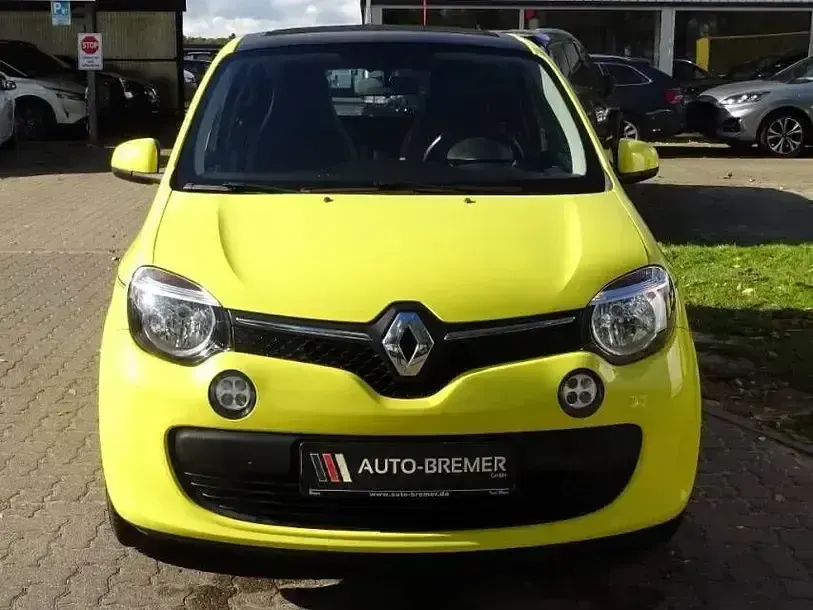 Używany Renault Twingo Liberty 71 KM (52 kW) 2015 Żółty Hatchback