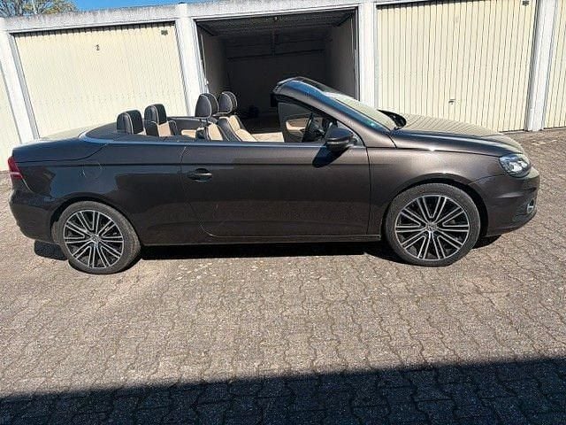 Gebraucht VW Eos Exclusive 160 PS (117 kW) 2014 Cabrio