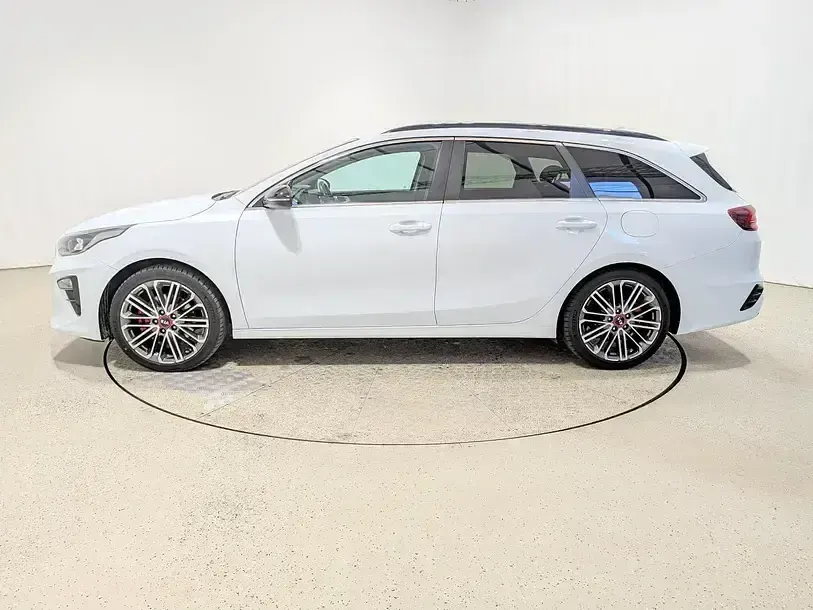 Gebraucht Kia Ceed Sportswagon 160 PS (117 kW) 2021 (wd) casa white s Kombi