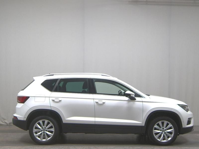 Weiss Gebraucht 2019 Seat Ateca Style SUV | 17.179 € (Guter Preis) - Bild 1/4