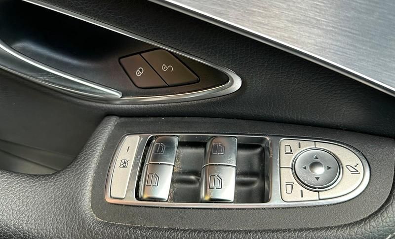 Gebraucht Mercedes C200 AMG 2019 Grau Limousine