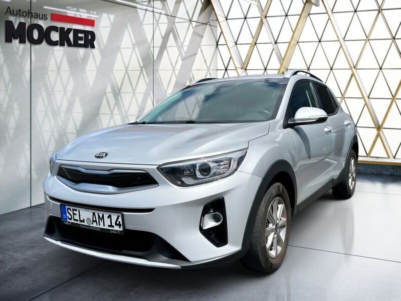 Silber Gebraucht 2019 Kia Stonic 2 SUV | 12.490 € (Fairer Preis) - Bild 1/4