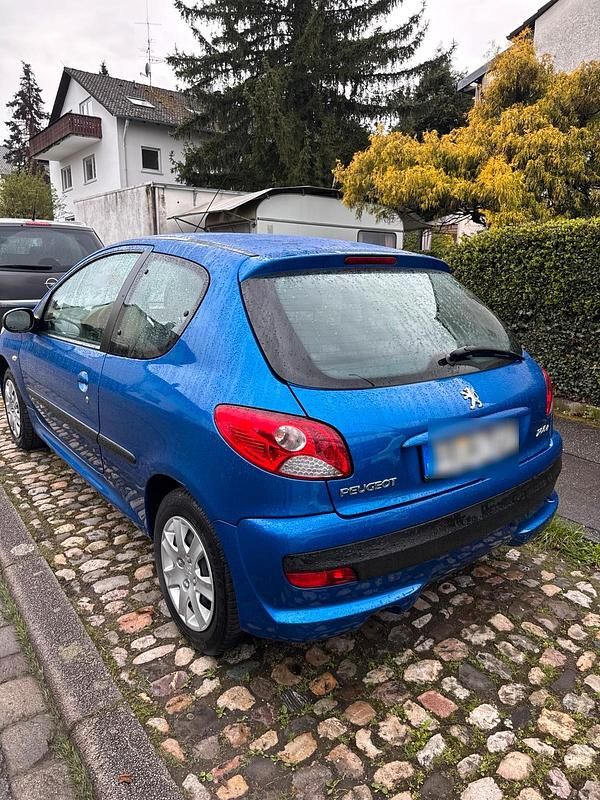 Gebraucht Peugeot 206 75 PS (55 kW) 2009 Blau Coupé