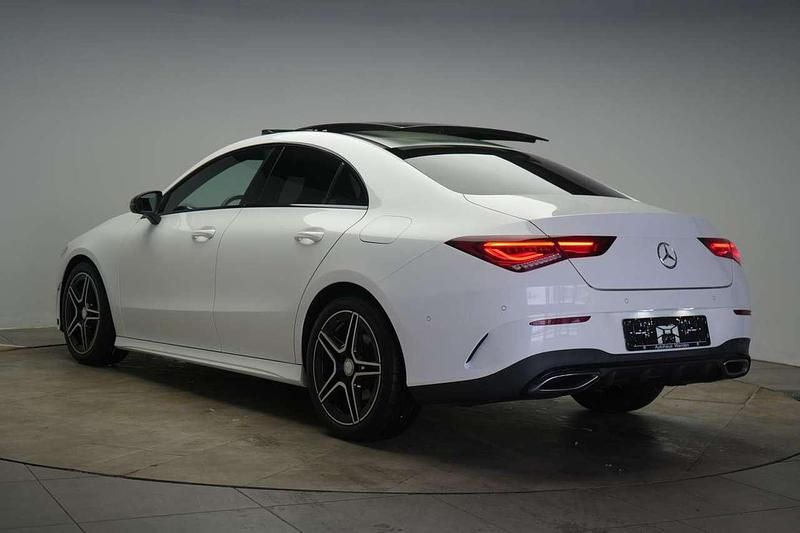 Gebraucht Mercedes CLA200 AMG 163 PS (119 kW) 2021 Polar white Coupé