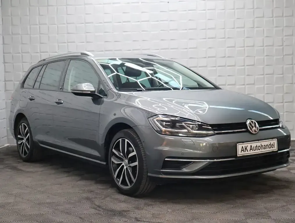Gebraucht VW Golf VII Sound 150 PS (110 kW) 2017 Grau Kombi