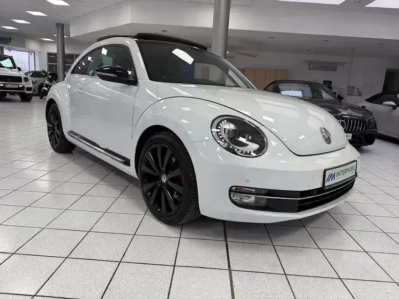 Gebraucht VW Beetle Sportline 211 PS (155 kW) 2014 Weiß Kleinwagen
