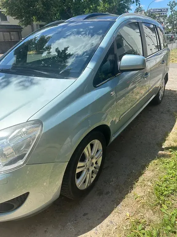 Gebraucht Opel Zafira Edition 150 PS (110 kW) 2009 Blau Van / Kleinbus