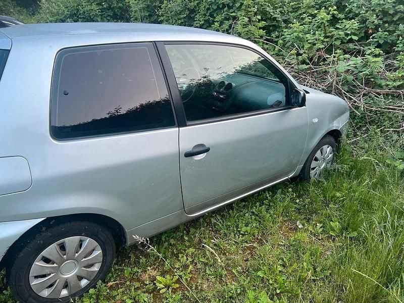 Gebraucht Seat Arosa 60 PS (44 kW) 2004 Silber Kleinwagen