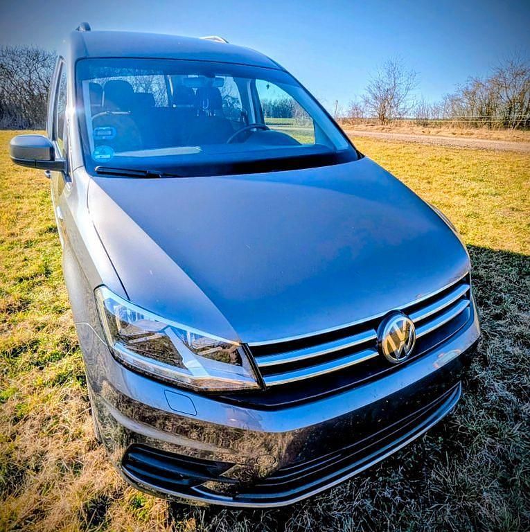 Gebraucht VW Caddy Comfortline 150 PS (110 kW) 2020 Grau Van / Kleinbus