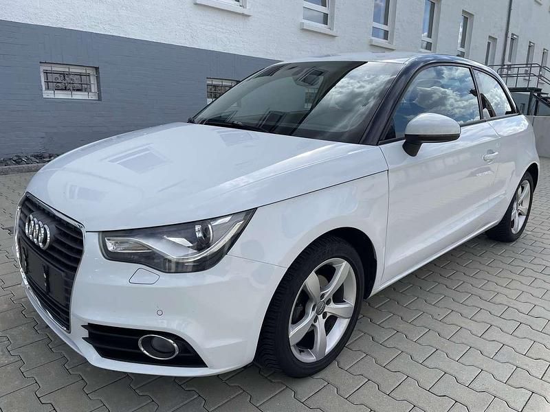 Gebraucht Audi A1 Attraction 90 PS (66 kW) 2013 Weiss Kleinwagen