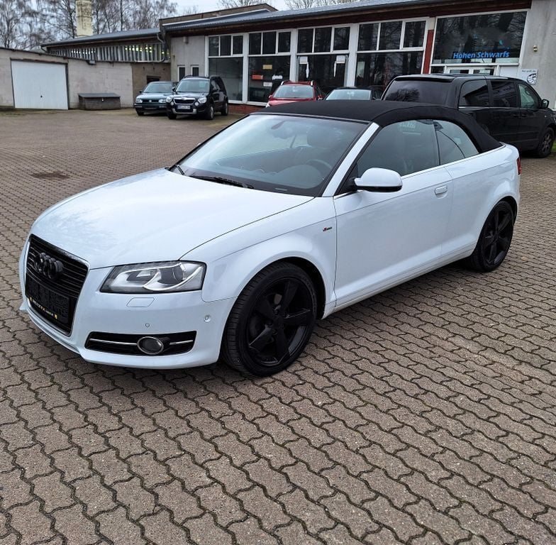 Gebraucht Audi A3 Cabriolet S-Line 140 PS (102 kW) 2011 Weiß Cabrio