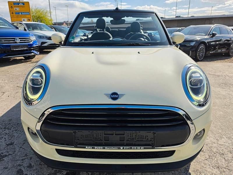Gebraucht Mini One Cabriolet 102 PS (75 kW) 2019 Weiß Cabrio